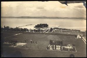 cca 1930-1940 Balatonföldvár, légi felvétel, M. kir. Légügyi Hivatal, 11,5×17,5 cm