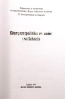 Magyarország az ezredfordulón. Stratégiai kutatások a Magyar Tudományos Akadémián 6 kötete:
Környez...