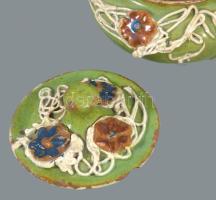 Fedeles edény. Dél-Alföld, cca 19. sz közepe, lepattanással, mázsérüléssel, 8x7 cm