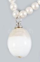 Tenyésztett édesvízi gyöngy nyaklánc medállal