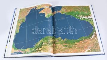 Lothar Beckel (szerk.): The European Space Agency Schulatlas. Geographie aus dem Weltraum. Große Aus...