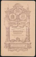 cca 1880 Nő népviseletben, keményhátú fotó Georg Knittel eszéki műterméből, 10,5×6,5 cm