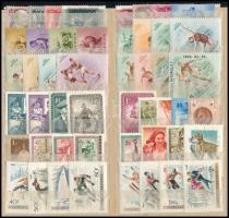 1951-1956 26 db sor + 3 db önálló érték közepes berakólap mindkét oldalán (51.600)