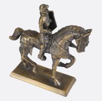 Jean de la Vallete bronz szobor asztaldísz, 8x9 cm