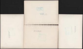 cca 1936 Népviseletben, Czvek Gyula 4 db pecséttel jelzett, vintage fotóművészeti alkotása, 18×12 cm