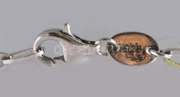 Ezüst (Ag) nyaklánc csiszolt kővel, bruttó 16,7g