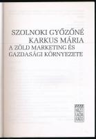 Szolnoki Győzőné Karkus Mária: A zöldmarketing és gazdasági környezete. Doktori mestermunkák. Bp., 1...