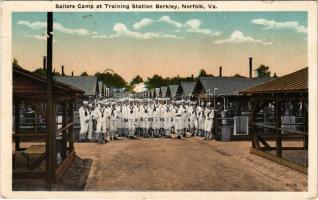 Berkley, Norfolk (Virginia), Sailors Camp at Training Station (EK)