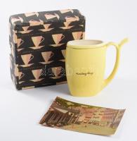 Karlsbad kúrapohár, eredeti dobozában.