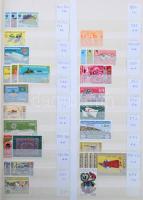 Algéria gyűjtemény kezdemény a korai kiadásoktól 1978-ig 8 lapos A4 berakóban