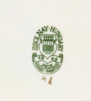 Zsolnay pillangó mintás teás készlet süteményes tányérokkal. Jelzett, teljes, hibátlan (mázrepedésse...