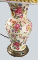 cca 1930 Porcelán lámpa, sérült búrával, bronz lábbal, m: 55 cm