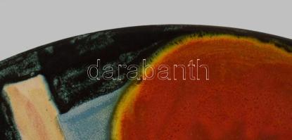 Györgyei Zsuzsa: Városrészlet. Retro mázas kerámia dísztál. Jelzés nélkül, hibátlan, d: 28,5 cm