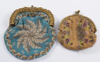 2 darab antik gyöngyfűzött aprópénztartó, h. 7-9 cm