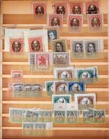Hagyaték: magyar és külföldi bélyegek 6 régi berakóban + előnyomott albumrészben. Érdemes megnézni!!