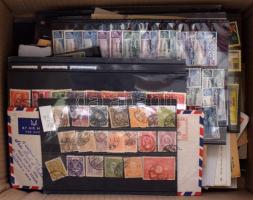 Hagyaték: főleg régi, nagyrészt külföldi bélyegek részben rendezve kisebb-nagyobb berakó lapokon, közte sok régi és modern küldemény, hullámkarton dobozban. Érdekes, tartalmas anyag, kiváló böngészde!!