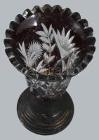 Bíborpácolt kristály váza ezüst (Ag) talpazatban. Jelzett, Pest, 1872-1937 közötti fémjel, 800 ezrel...