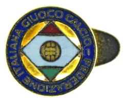 Olaszország 1950 k. "Federazione Italiana Giuoco Calcio (Olasz Labdarúgó Szövetség)" zománcozott bronz gomblyukjelvény, eredeti gyártói tasakkal T:AU Italy cca 1950. "Federazione Italiana Giuoco Calcio (Italian Football Federation)" enamelled bronze buttonhole badge with original with manufacturer's bag C:AU