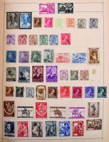 2 db Világalbum sok klasszikussal, sok 100 db bélyeggel, közte gyarmatok