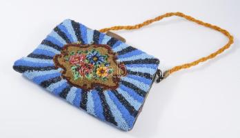 cca 1900 Gyöngyfűzött női táska réz szerelékkel, 16x21 cm