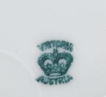 Victoria emléktál Budapest látképpel, jelzett, aranyozott, kis kopással, d: 23 cm