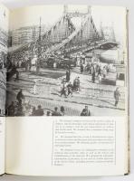 Gadney, Reg: Cry Hungary! Uprising 1956. New York, 1986, Atheneum. Kiadói kartonált kötés, sérült pa...