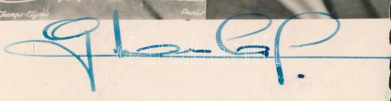 Georges Marchal (1920-1997) francia színész autográf aláírása őt ábrázoló fotólapon