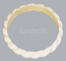 Antik csont karperec, d. 7,5 cm