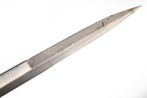 Szám Kálmán nagy méretű vadásztőr. Agancs, réz, jelzett. 58 cm