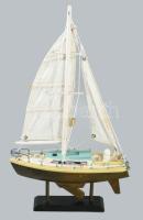 Fa hajó makett, m: 33 cm