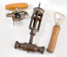 Vegyes régi tárgy tétel, közte dugóhúzó, derelyevágó