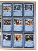 Hatalom Kártyái (HKK) tétel 202db kártyalappal mappalapokra rendezve, 2003 körüli kiadások, nagyobbrészt: Ősök Városa, Rúvel Hegy, Zén: A végítélet lovasai, Ébredés és Ősi legendák kiegészítőkből.