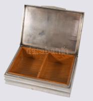 Alpakka díszdoboz, fa betéttel, 12x17 cm