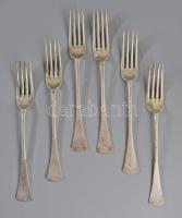 Ezüst (Ag) 6 személyes 40 részes evőeszköz készlet, 1872-1937, illetve 1937-1966 közötti fémjel, klf...
