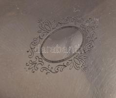 Ezüst (Ag) szelence, jelzett, 800 ezrelékes ezüst, d: 4 cm, 12,6g