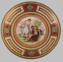 Alt wien részben kézzel festett zsánermintás dísztál, jelzett, d: 18,5 cm