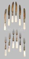 Süteményes kés és villa készlet. Ezüstözött fém, gyöngyház nyéllel 15 cm