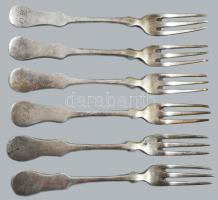 6 darab ezüst (Ag) villa, monogramos díszítéssel. Pest, 1872-1937 közötti fémjel, 800 ezrelékes ezüst, nettó 357g