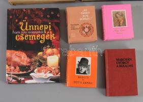 8 db vegyes témájú minikönyv