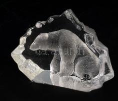 Mats Jonasson (svéd, 1945-): Levélnehezék jegesmedve alakjával, jelzett, dobozában, 6x8 cm