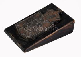 Antik vas Románia címer, fa táblán, 19x12 cm