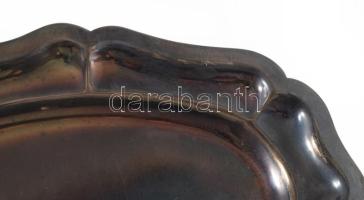 Ezüst (Ag) tálca. Jelzett, 1966-1998 közötti fémjel, 925 ezrelékes ezüst, 29x19 cm, 268g Hozzá Kuncz...