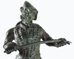Kisfaludi Strobl Zsigmond (1884-1975): Hadik huszár. Bronz kisplasztika márványtalpon. Jelzett: tala...