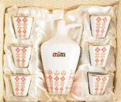 Hollóházi pálinkás készlet, 6 személyes, teljes, hibátlan, díszdobozban.