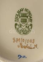 Zsolnay aranykontúrozott virágmintás váza, jelzett, hibátlan, m: 27 cm