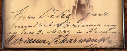Marianne Scharwenka-Stresow (1856 - 1918) hegedűművész dedikált kabinetfotója, üvegezett keretben 10...