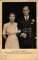 1947 The Royal Betrothal. Princess Elizabeth (Queen Elizabeth II) and Lieut. Philip Mountbatten R. N. Photographed together at Buckingham Palace (EK)