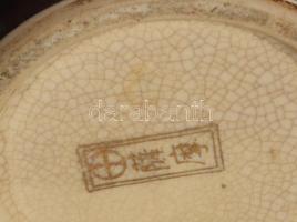 cca 1900 Satsuma gyömbértartó, jelzett, mázrepedéssel, m: 24 cm