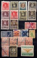 ~170 db régi külföldi okmánybélyeg, parafilatélia, stb. + kb 150 régi postabélyeg, 12 lapos közepes Philux berakóban