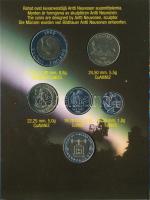 Finnország 2000. 10p - 10M (5xklf) forgalmi sor + "Finn verde" Cu-Ni zseton szettben, kart...